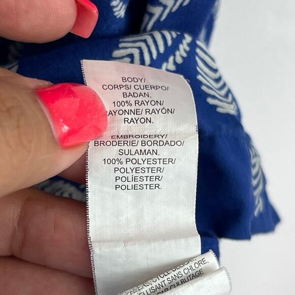 Irving & Fine x Lucky brand 100% Rayon Pull On Top Blue Print womens size XL - Picture 7 of 7